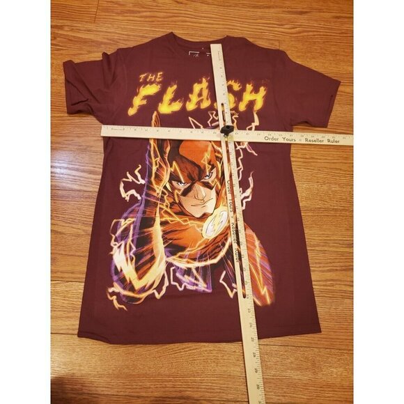The Flash T-shirt Men's Size Small Burgundy Short Sleeves Civil Assets Collab DC - Picture 4 of 6